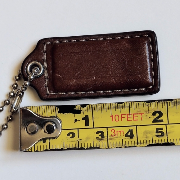 🤎 2" Med Coach Vintage Y2K Mahogany Brown Leather Hang Tag Bag Fob Keychain - Picture 6 of 6